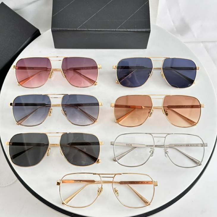 Picture of Dior Sunglasses _SKUfw77643973fw
